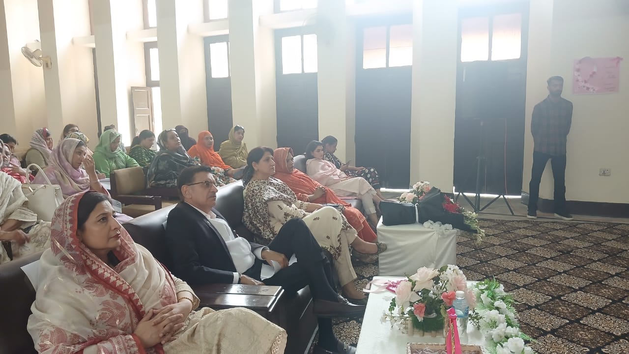 Seminar photograph 1
