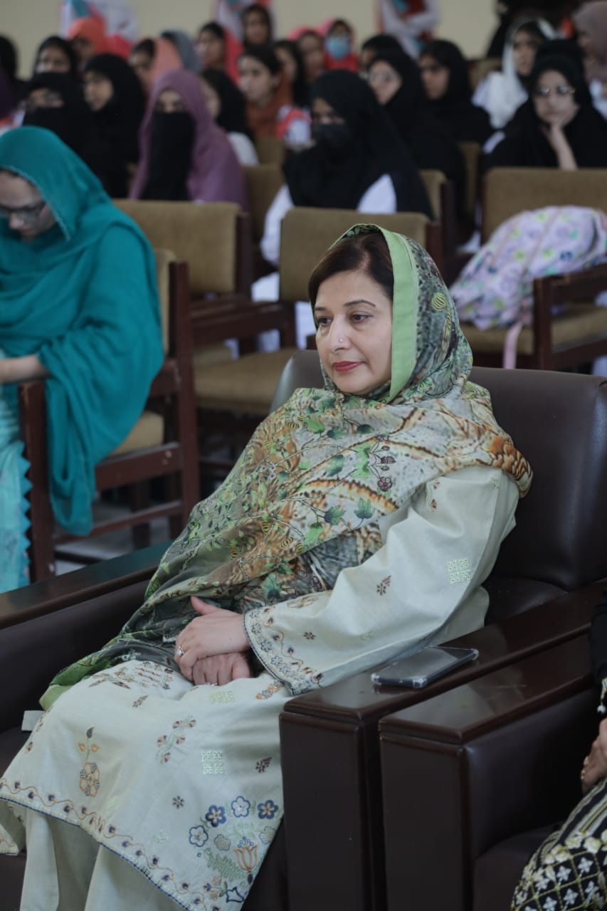 Principal of Government Queen Mary Graduate College, Lahore